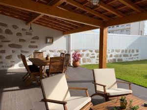 Moradia em banda T4, para Compra