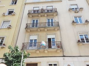 Apartamento com 3 Quartos para Arrendamento