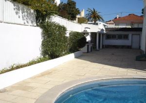 Casa aislada T6, para Alquiler