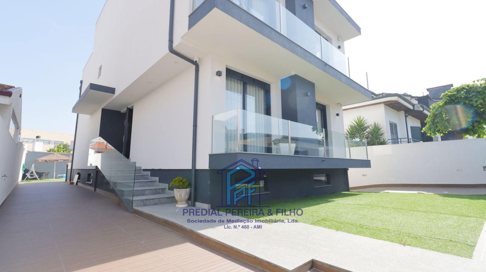 Moradia T5 para Venda em Rio Tinto