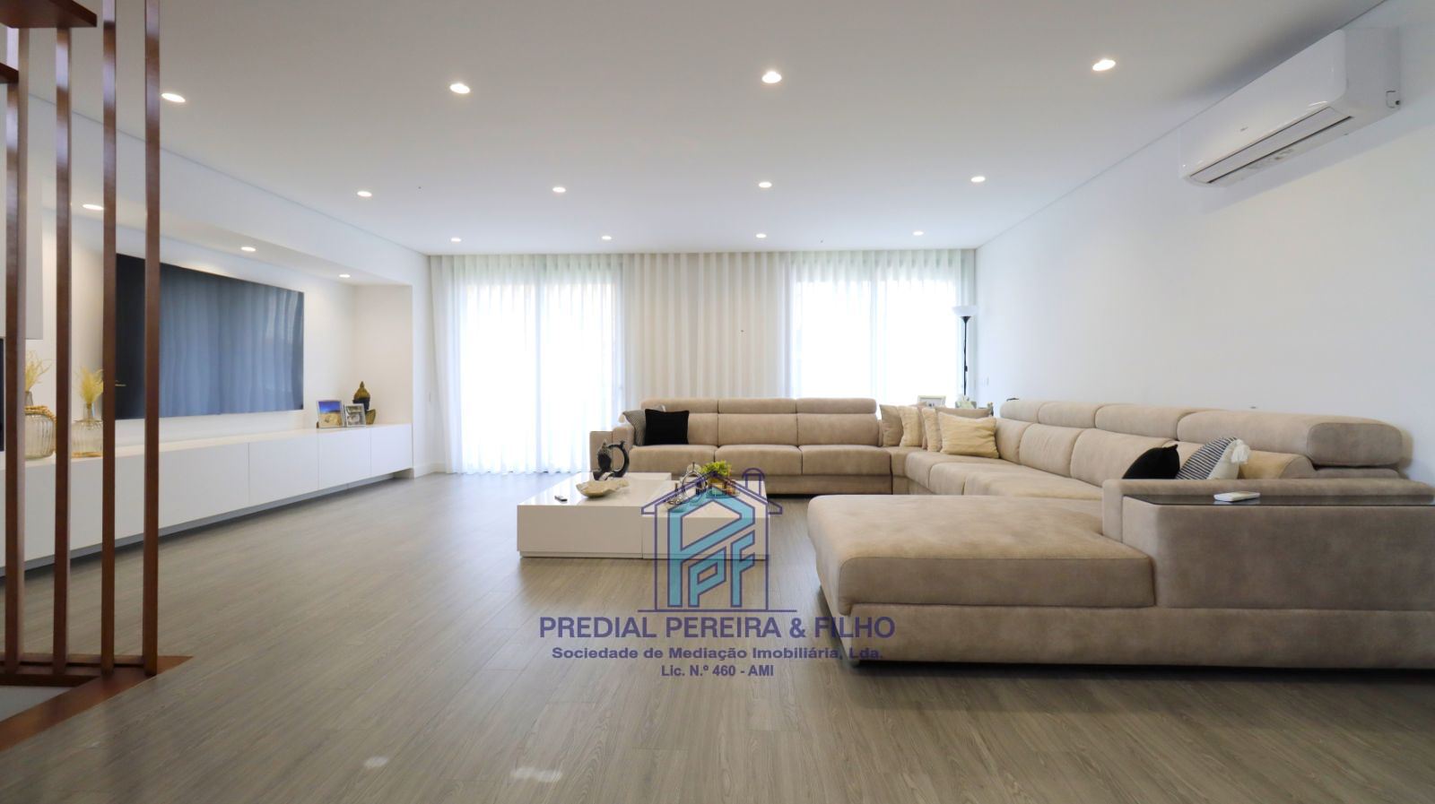 Moradia T5 para Venda em Rio Tinto