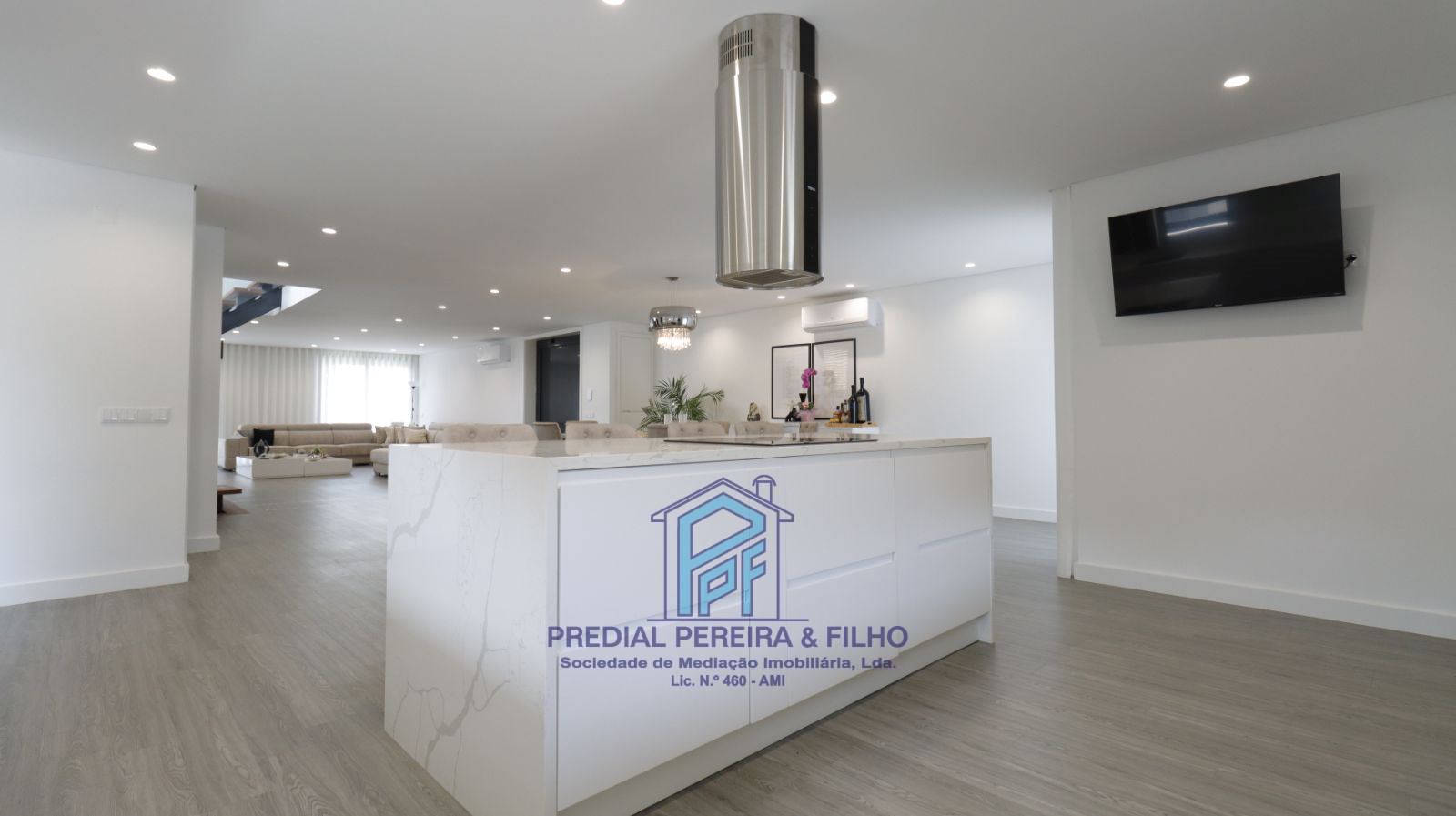 Moradia T5 para Venda em Rio Tinto