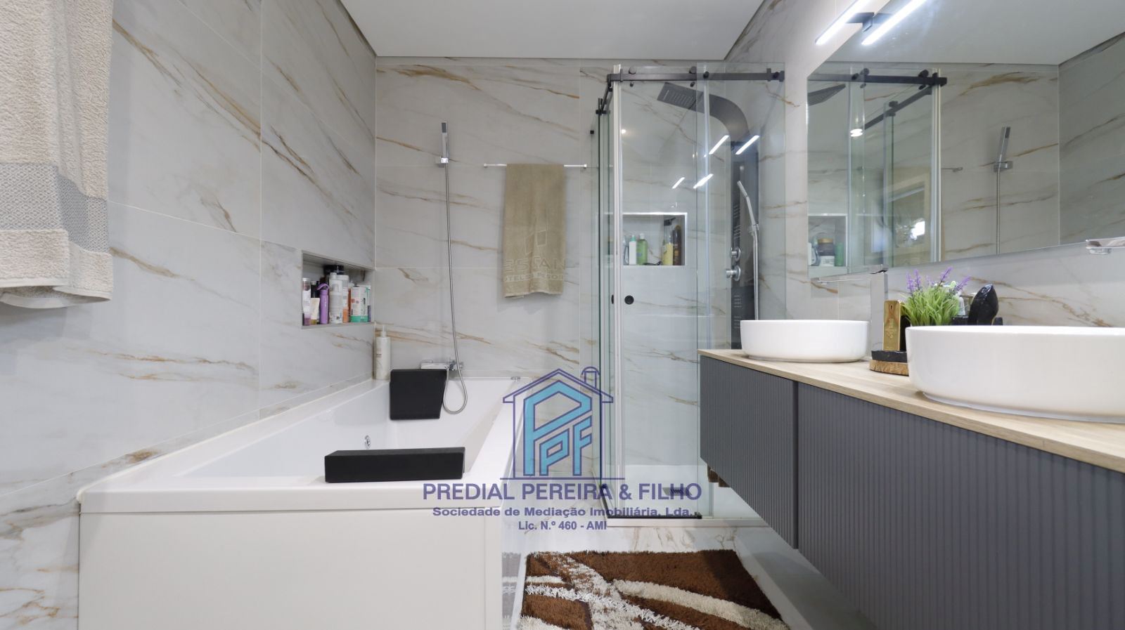 Moradia T5 para Venda em Rio Tinto