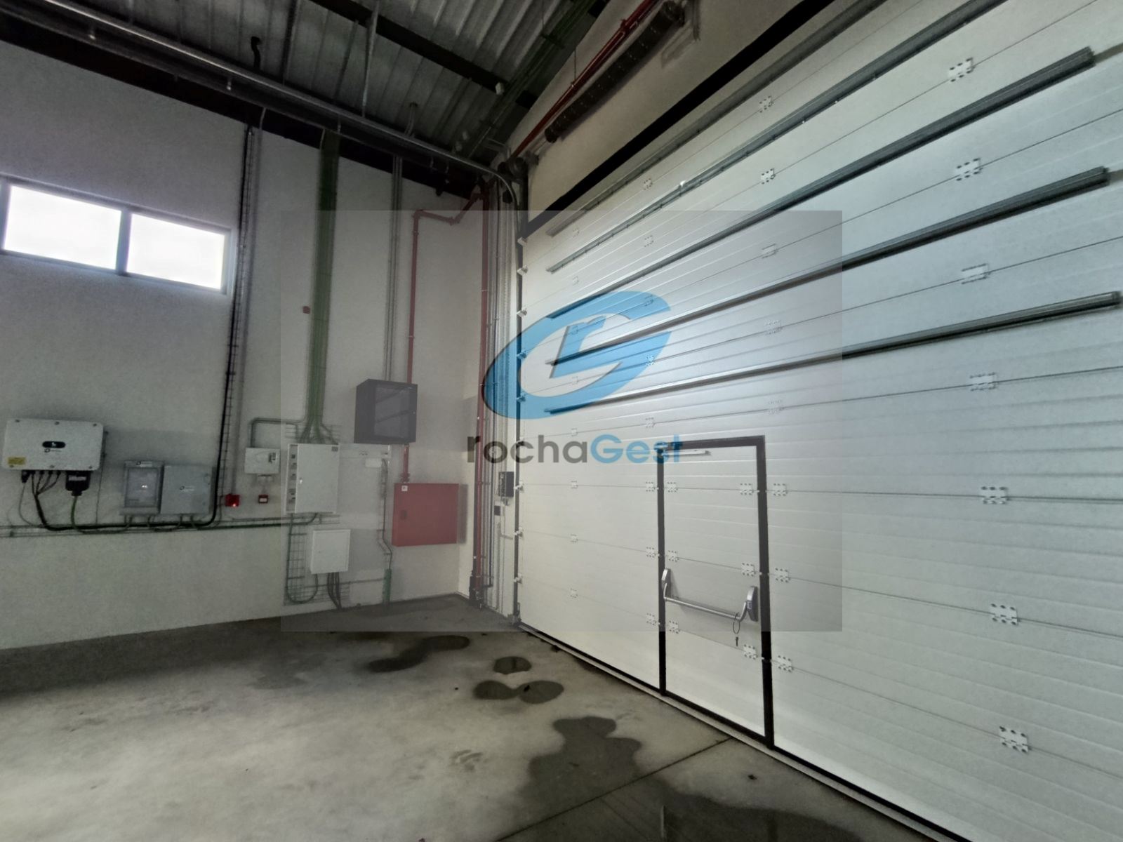 Armazém para Arrendamento em Vila Nova da Telha