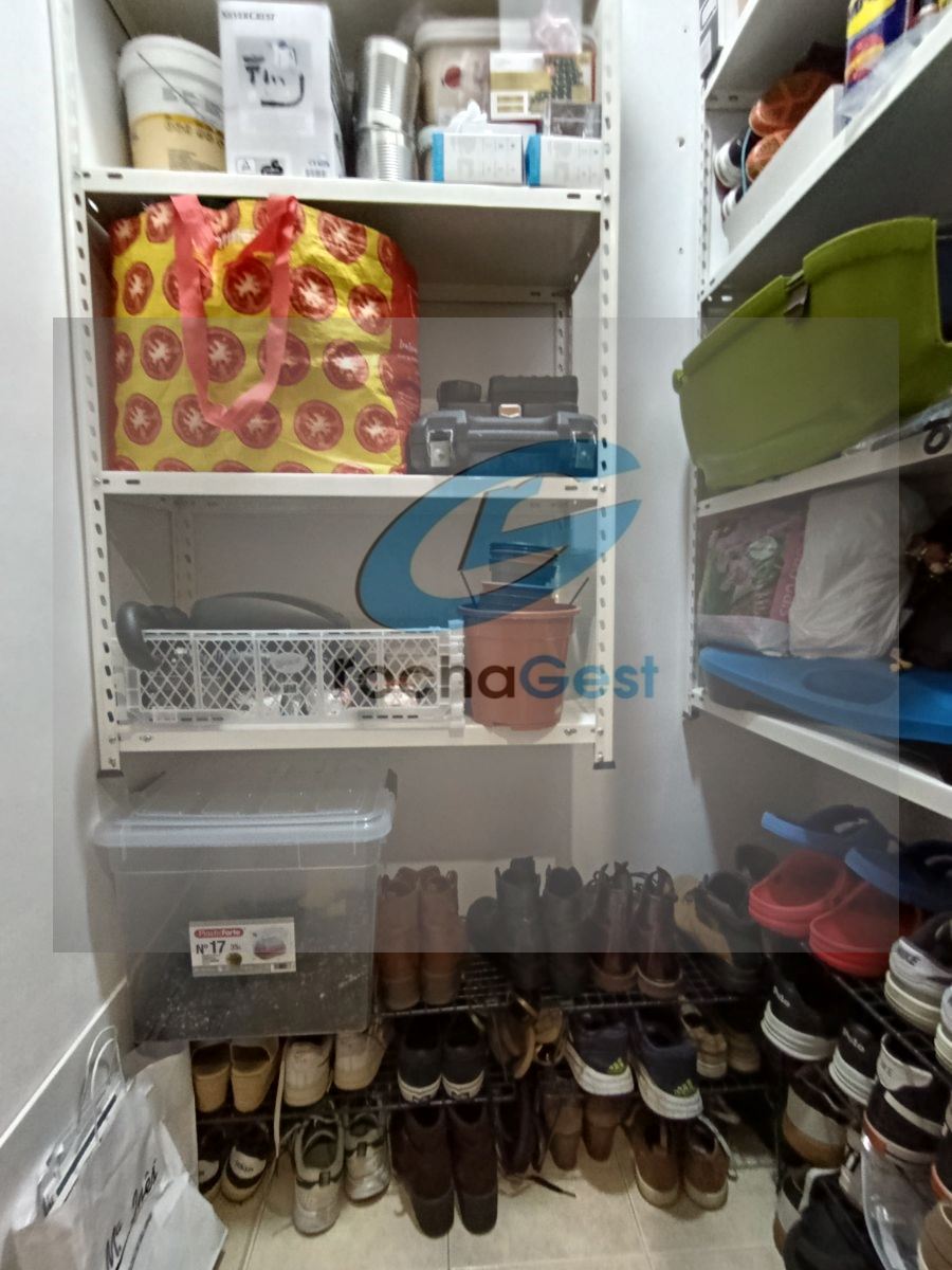 ARRUMO HALL e DESPENSA