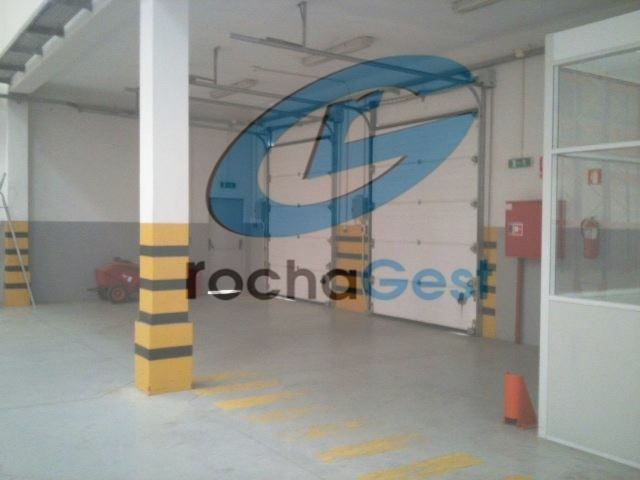 CAIS DE CARGA TRAILLER