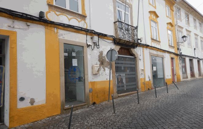 Prédio para Venda em Sé e São Lourenço