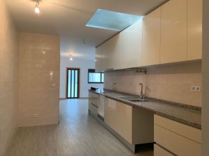 Floor dwelling T2, para Rent