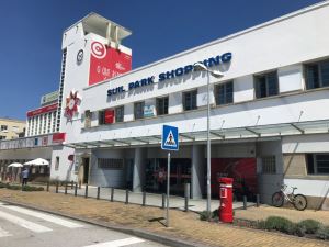 Shop in a shopping center, para Sale