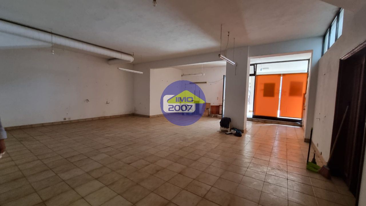 Loja para Venda em São João da Madeira Foto 7/13