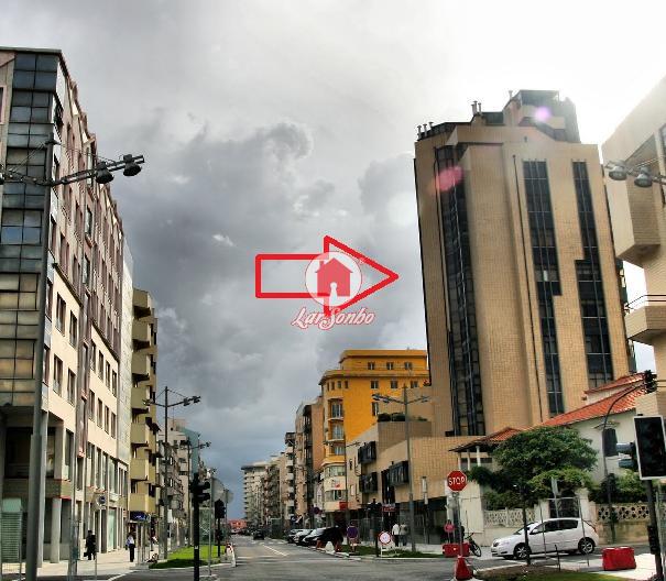 Venda Apartamento T5