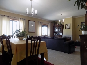 Apartamento com 3 Quartos para Compra