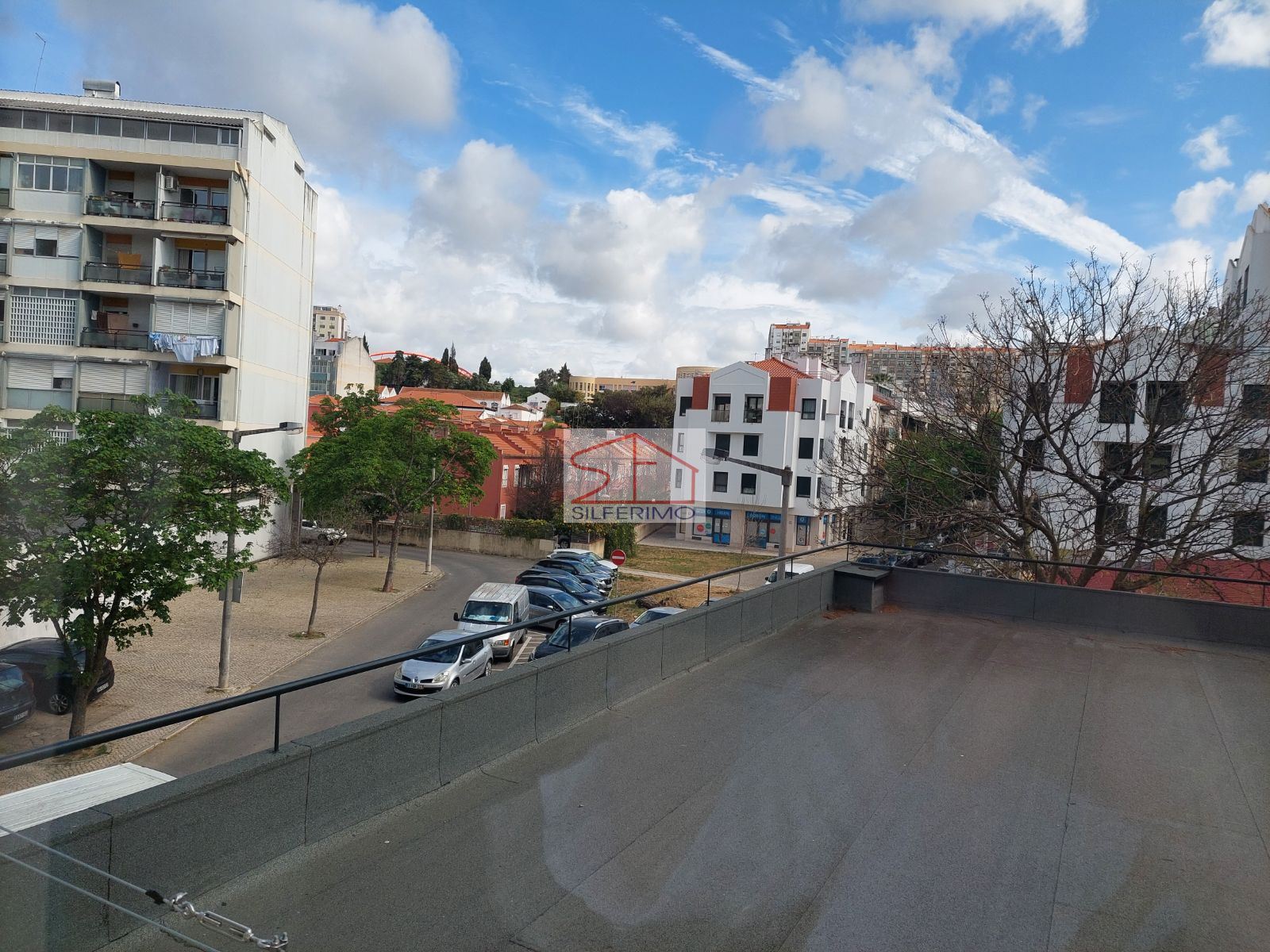 Apartamento T3 para Venda em São Domingos de Benfica Foto 16/18