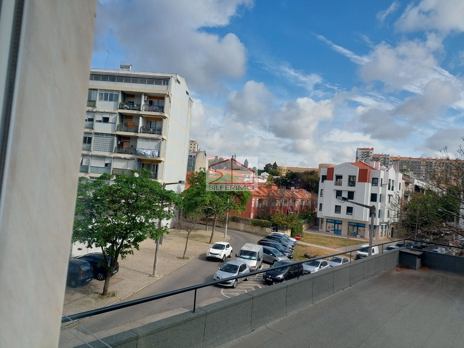 Apartamento T3 para Venda em São Domingos de Benfica Foto 17/18