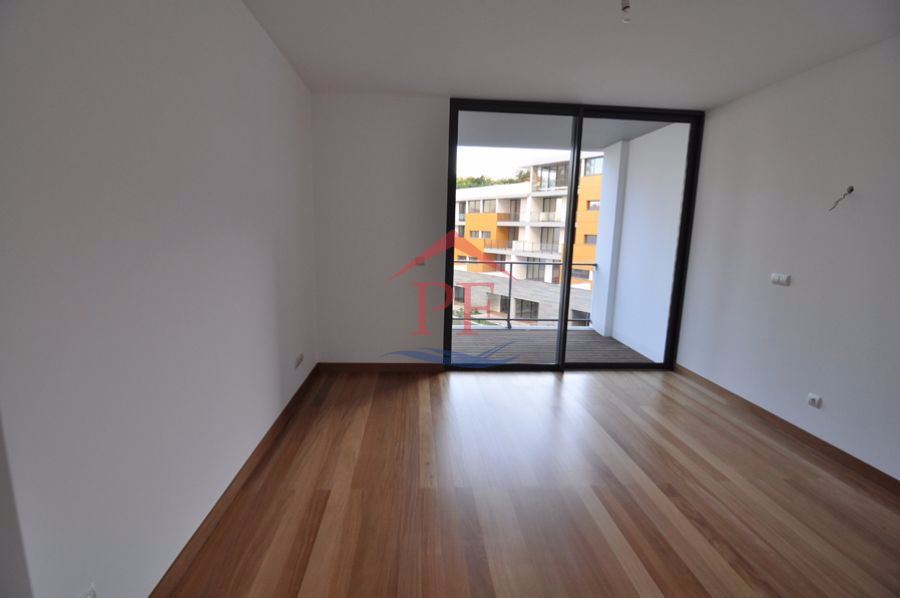 Apartamento T3 para Venda em Funchal (São Pedro)