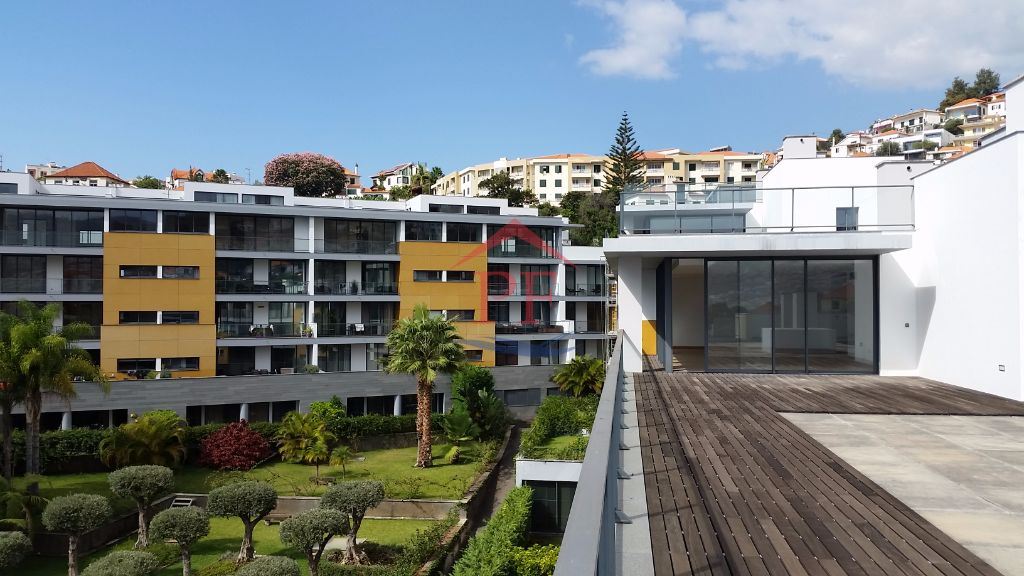 Apartamento T3 para Venda em Funchal (São Pedro)