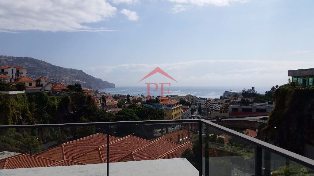 Apartamento T3 para Venda em Funchal (São Pedro)