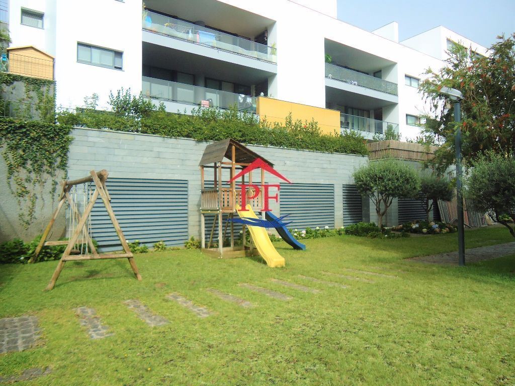 Apartamento T4 para Venda em Funchal (São Pedro)