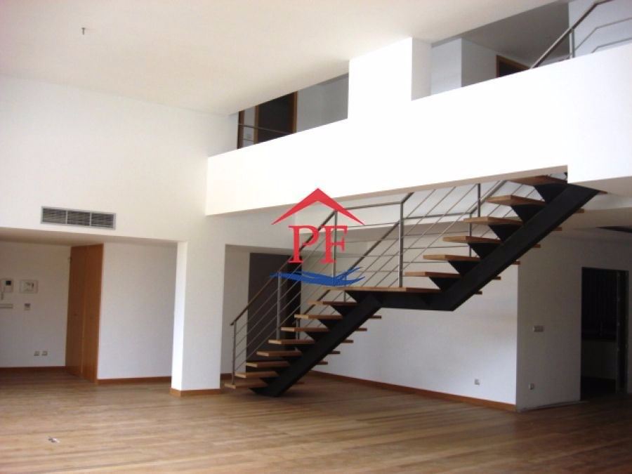 Apartamento T4 para Venda em Funchal (São Pedro)