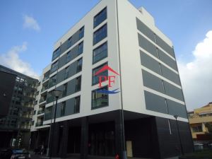 Apartamento com 2 Quartos para Compra