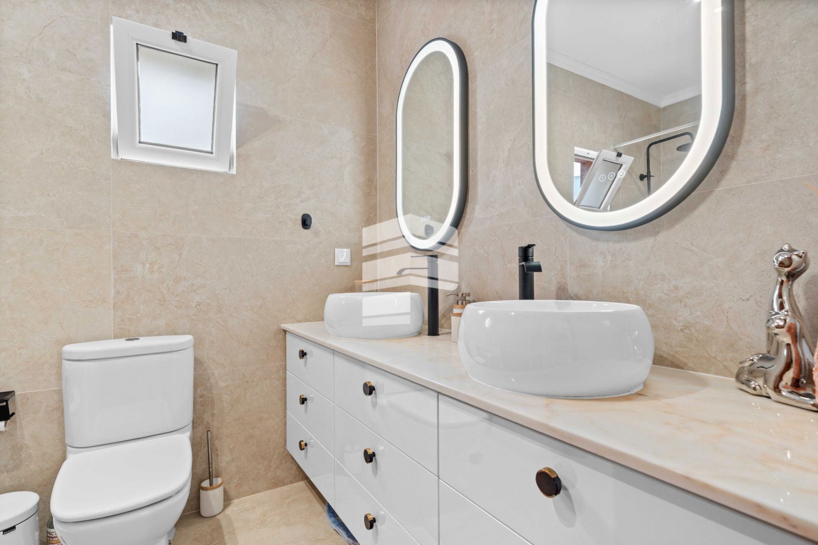 Moradia T5 para Venda em São Martinho