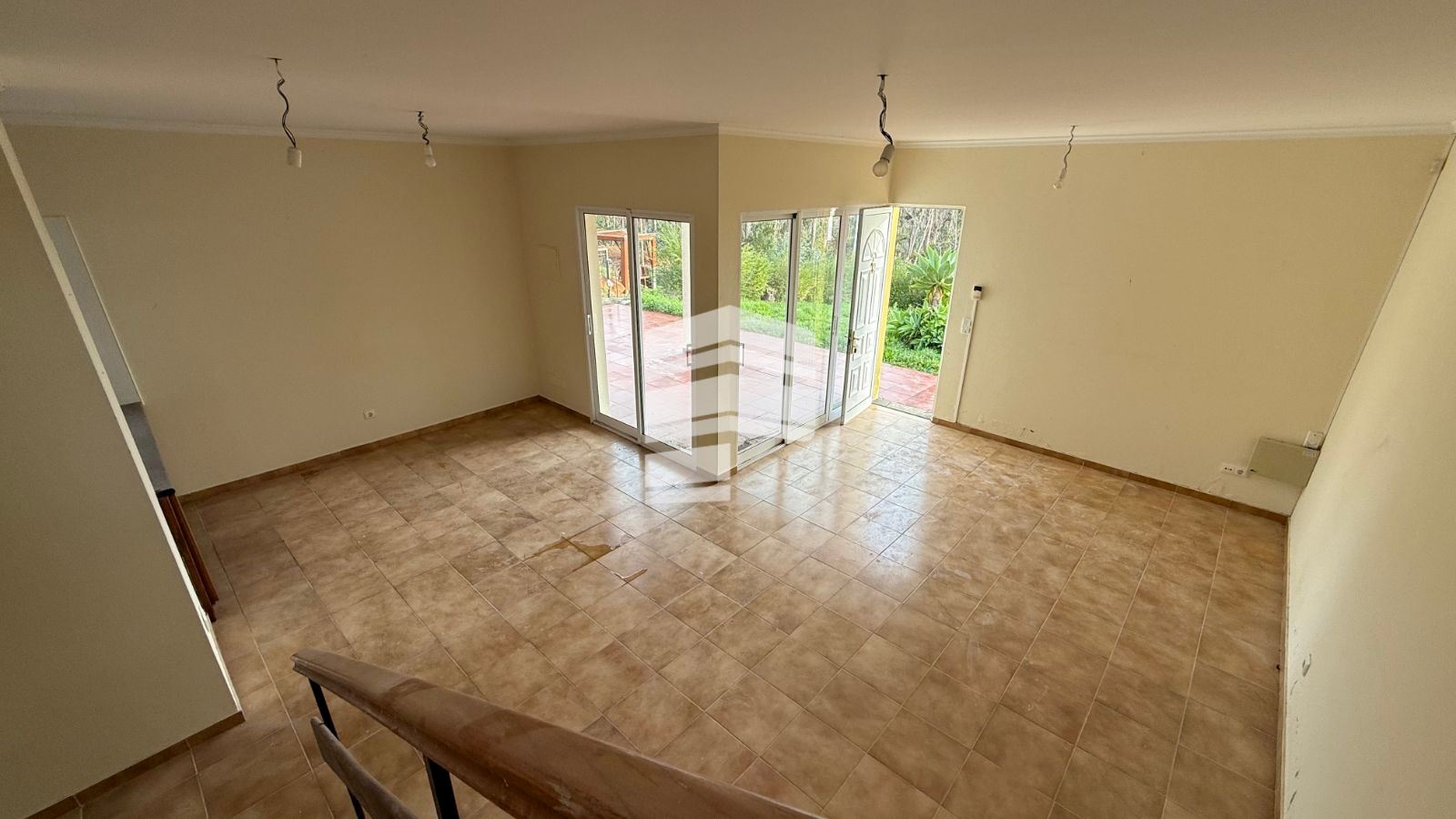 Moradia T2 para Venda em Fajã da Ovelha