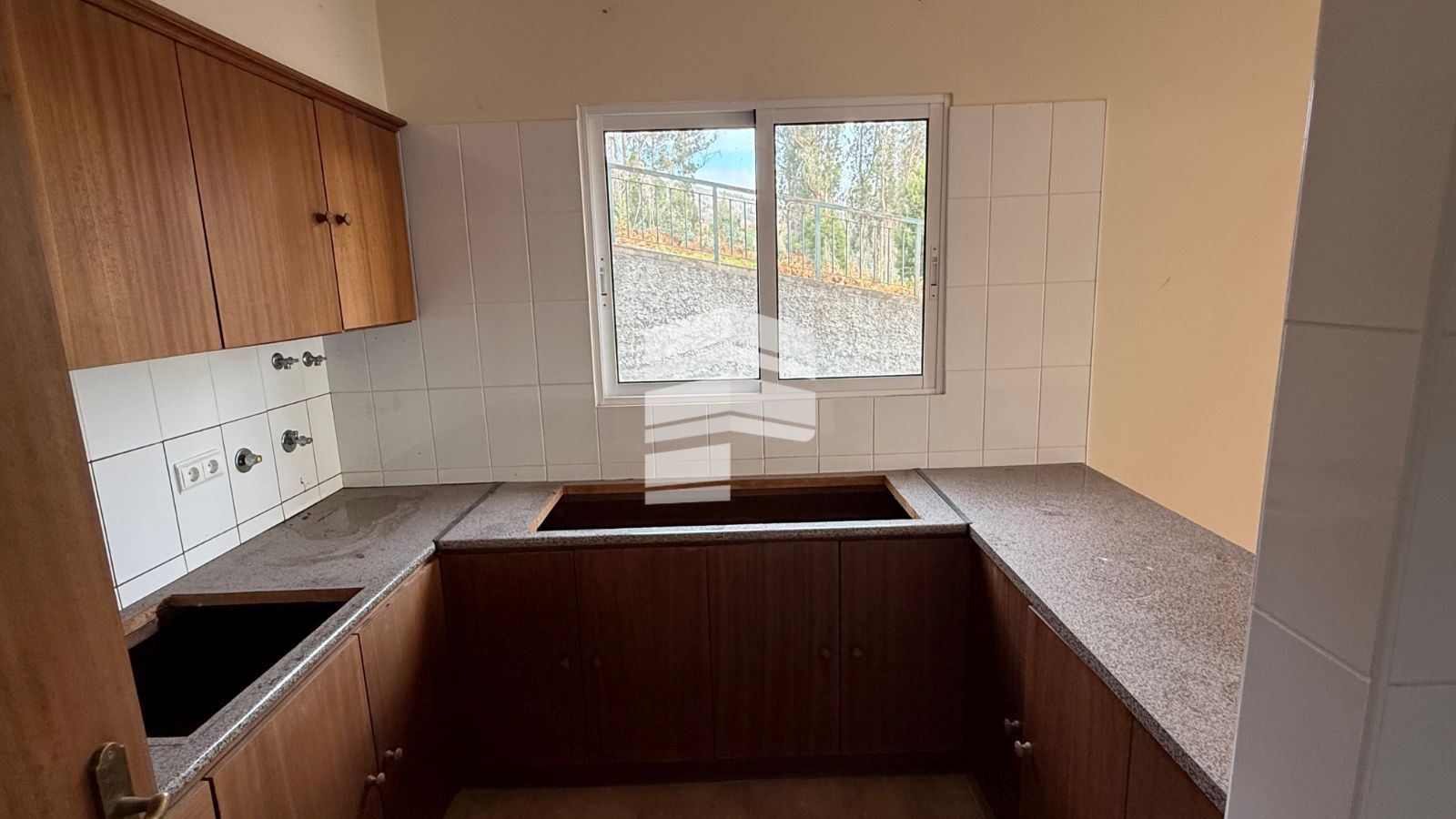 Moradia T2 para Venda em Fajã da Ovelha