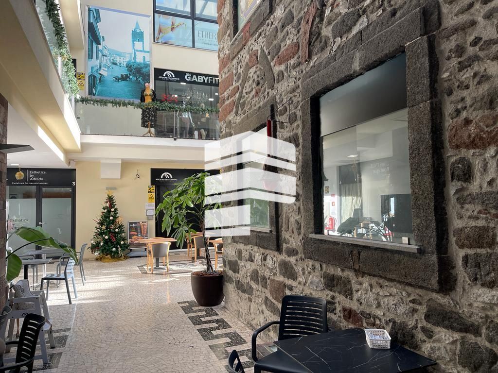 Loja para Venda em Funchal (Se)