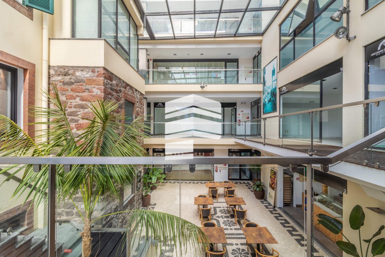 Loja para Venda em Funchal (Se)