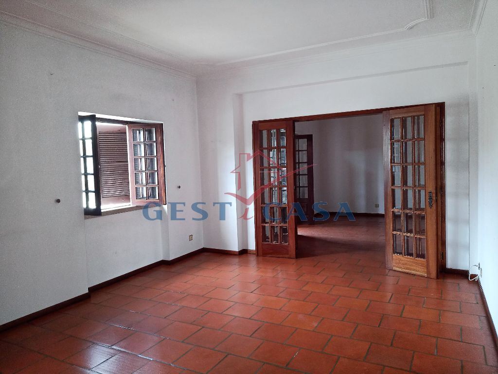 Moradia T5 para Venda em Castelo Branco