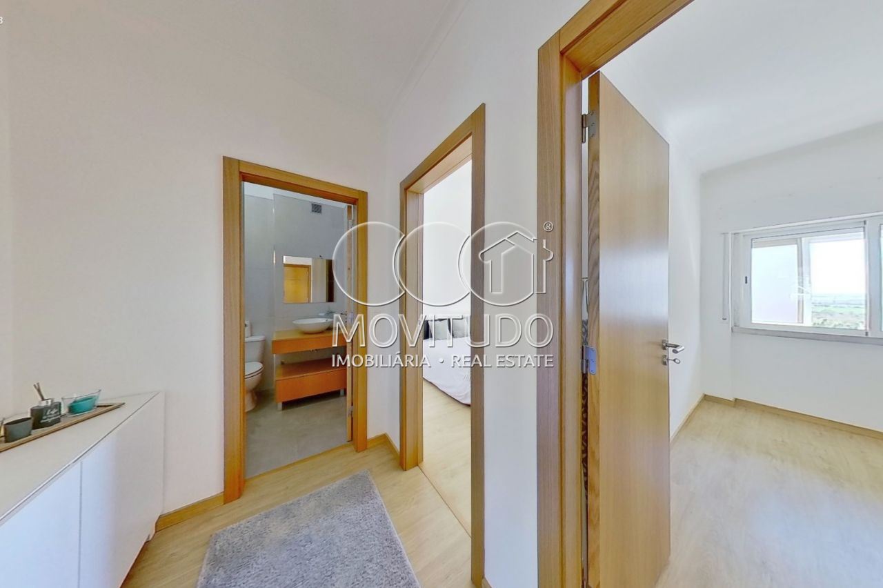 Apartamento T2 para Venda em Alverca do Ribatejo e Sobralinho