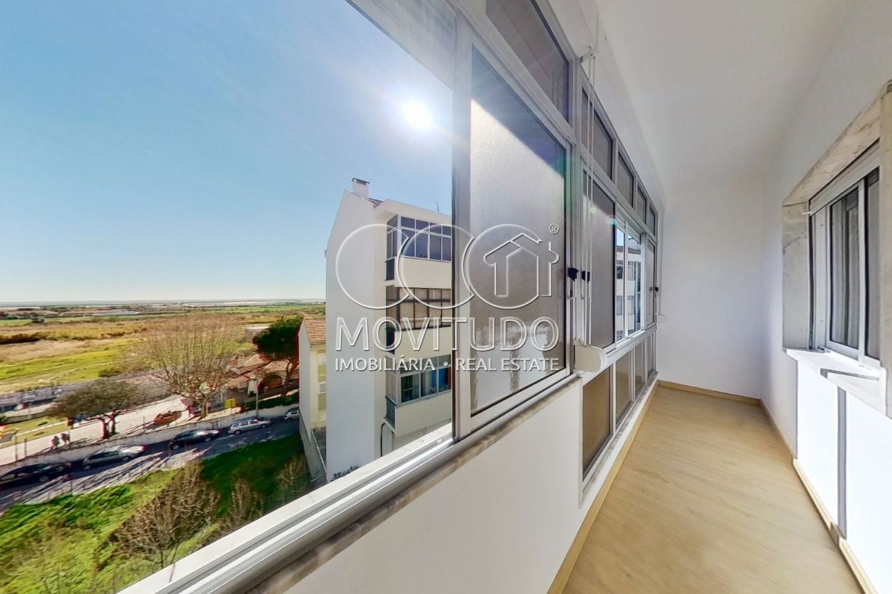 Apartamento T2 para Venda em Alverca do Ribatejo e Sobralinho