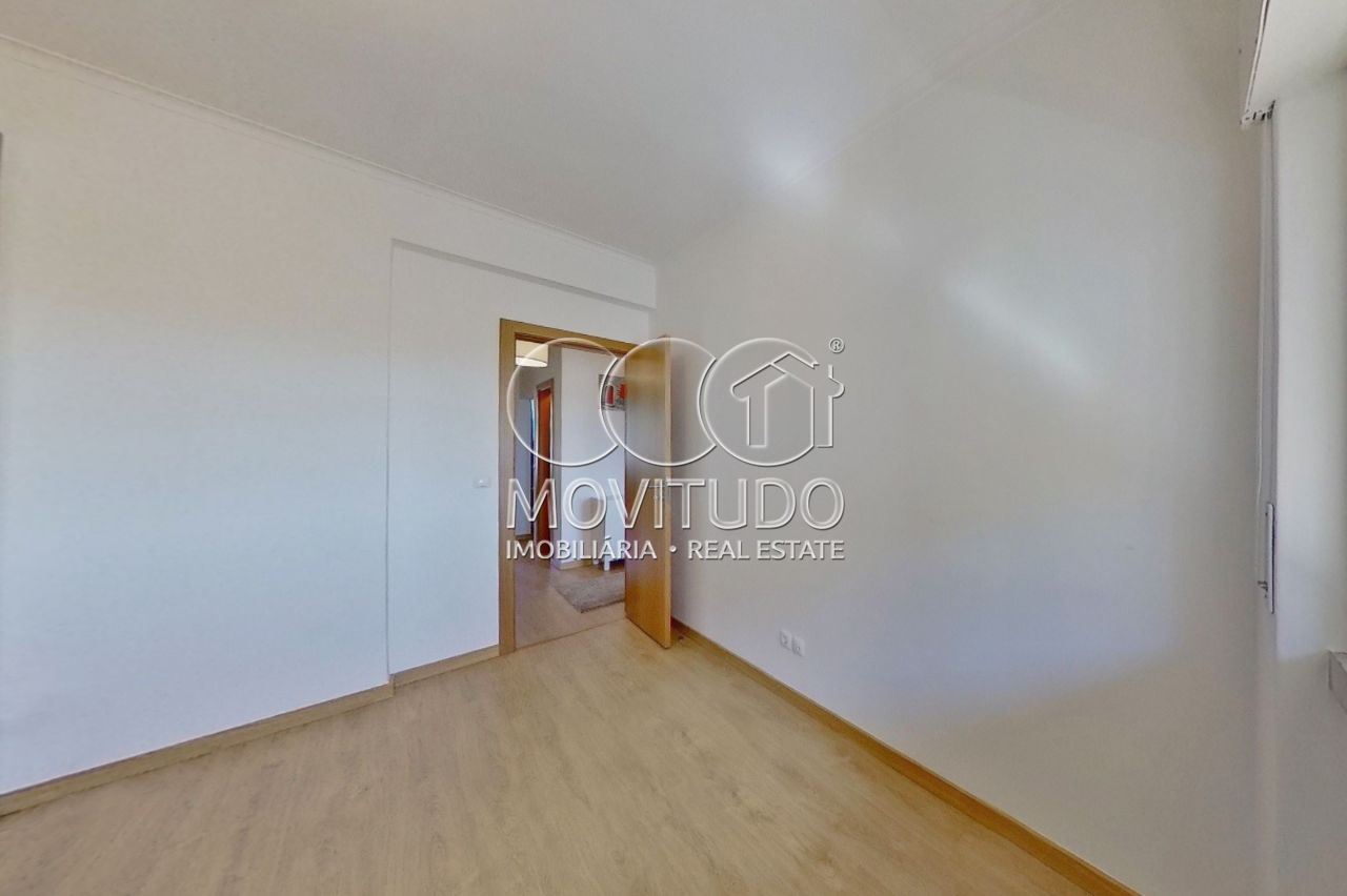 Apartamento T2 para Venda em Alverca do Ribatejo e Sobralinho