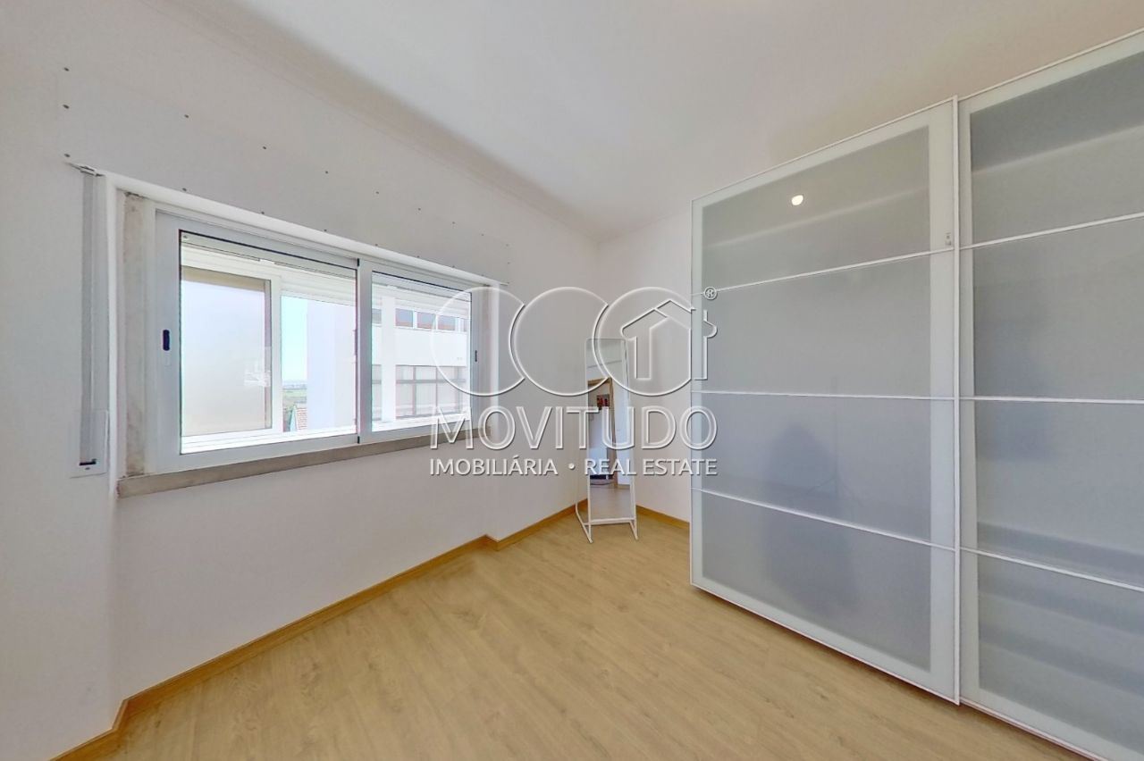 Apartamento T2 para Venda em Alverca do Ribatejo e Sobralinho