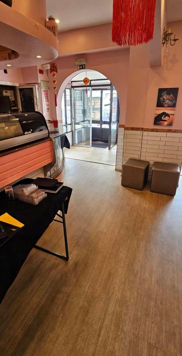 Negócio para Arrendamento em Falagueira-Venda Nova