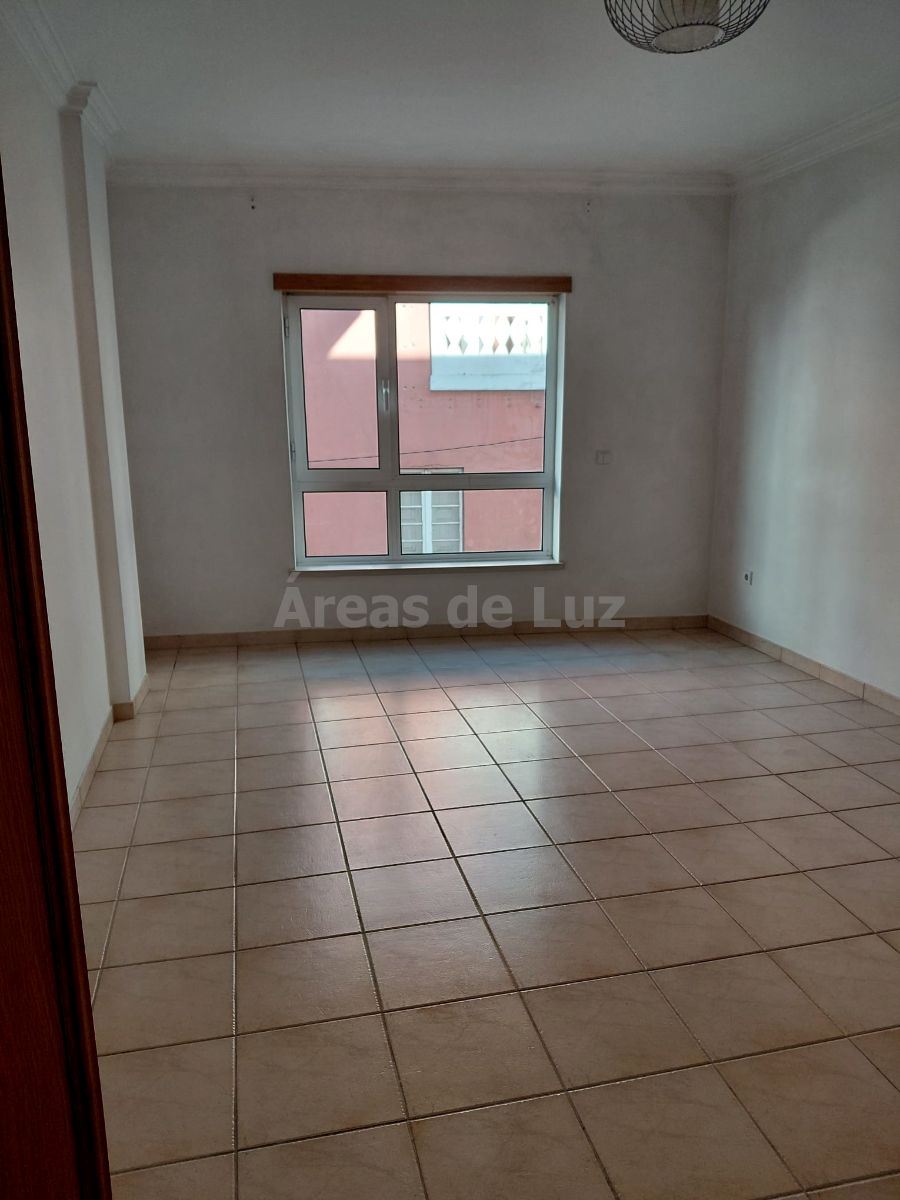 Apartamento T2 para Venda em Pombal