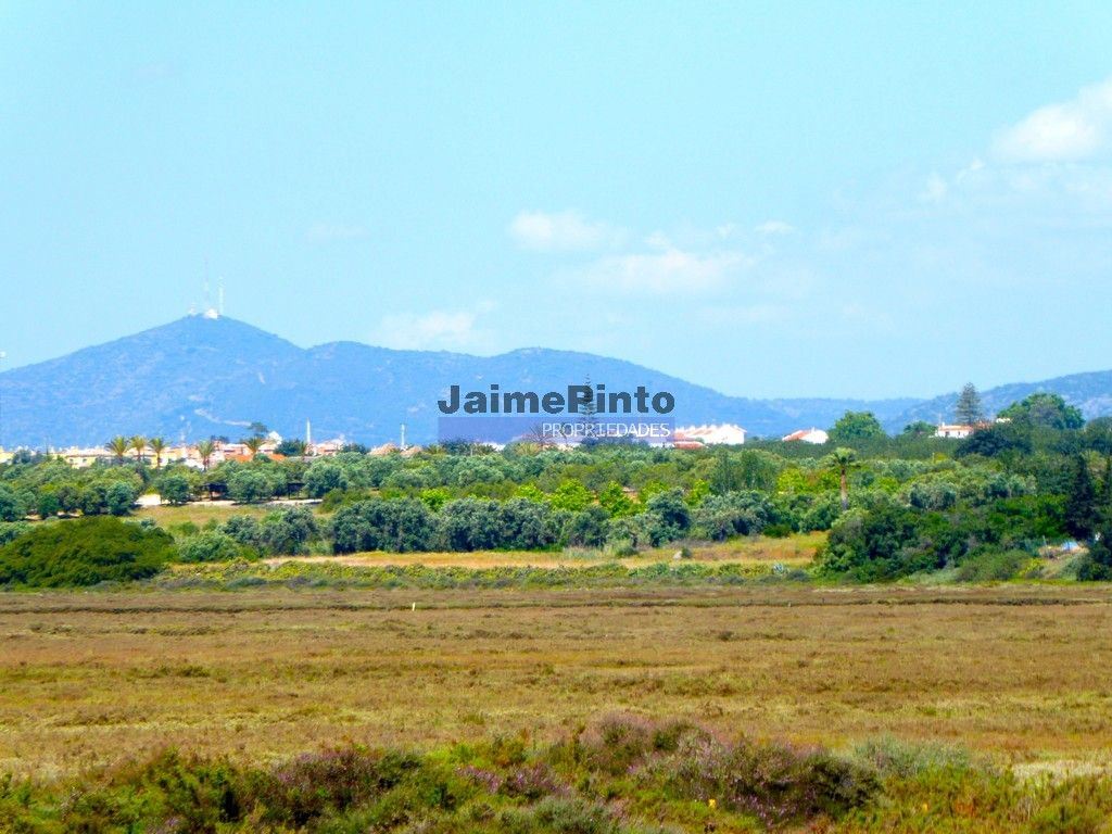 Terreno P/ Prédio para Venda em Ferragudo