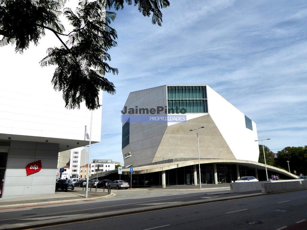 Loja para Venda em Cedofeita, Santo Ildefonso, Sé, Miragaia, São Nicolau e Vitória