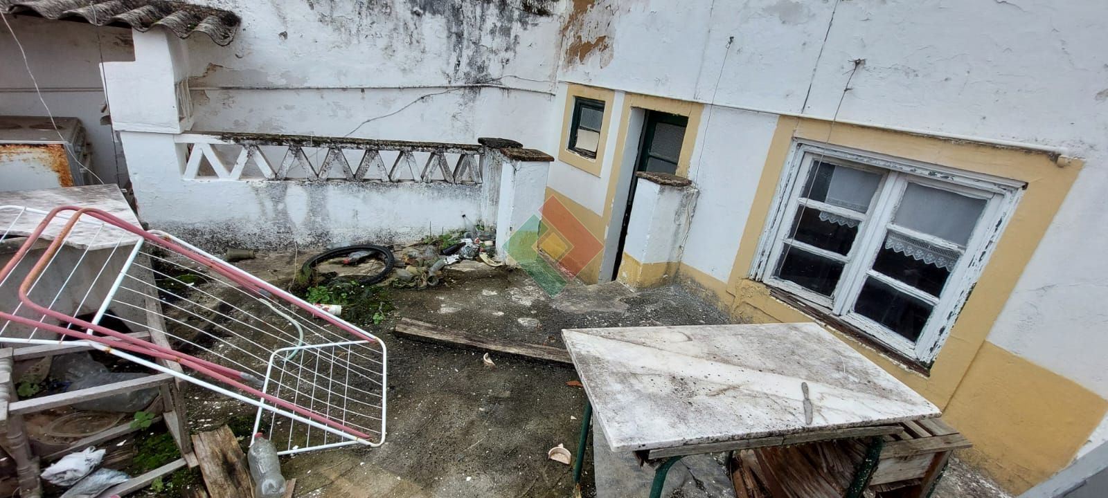 Moradia T9 para Venda em Sé e São Lourenço