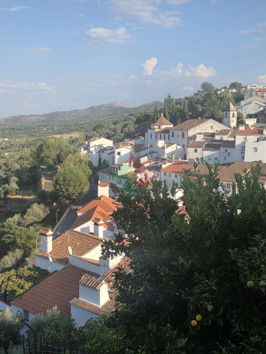 Moradia T1 para Venda em Santa Maria da Devesa