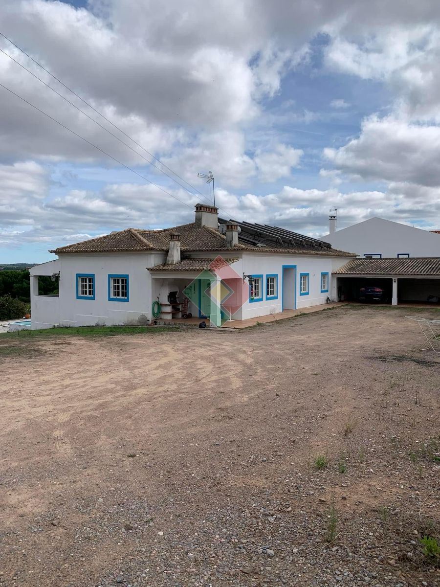 Quinta T5 para Venda em Montargil