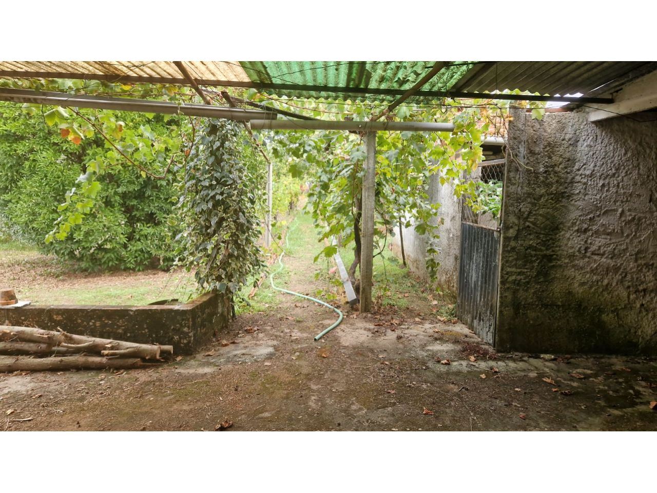 Moradia T5 para Venda em Vacariça