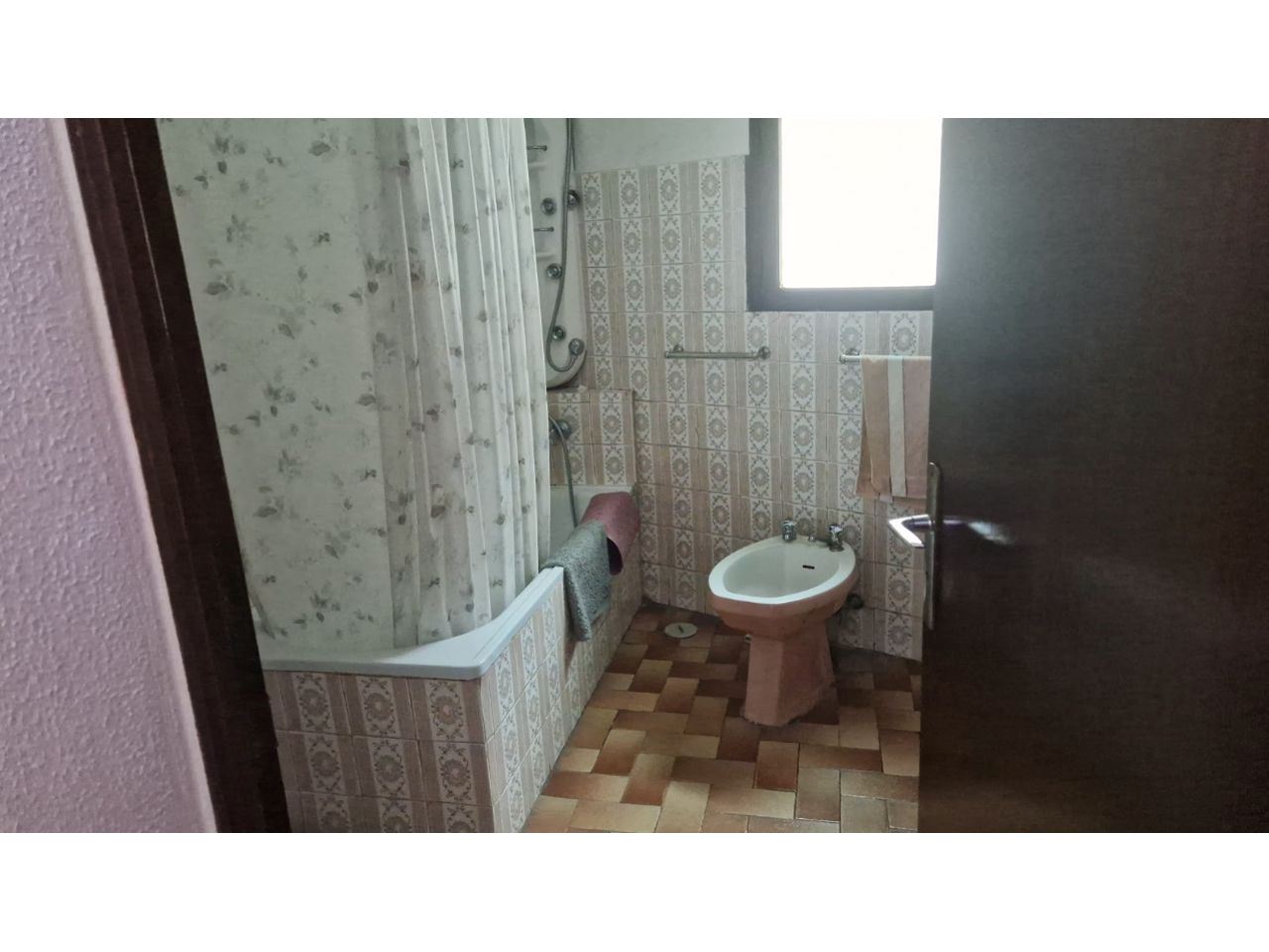 Moradia T5 para Venda em Vacariça