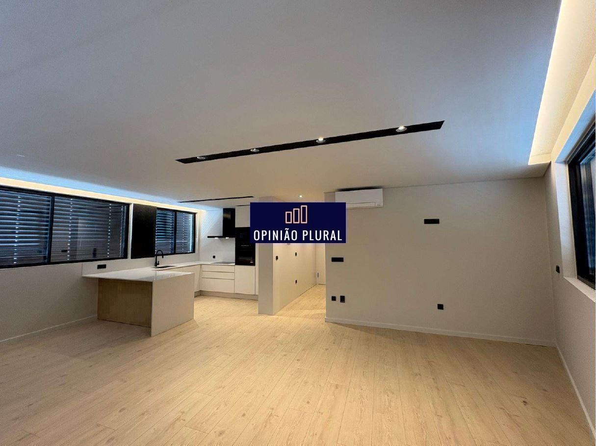 Apartamento T3 para Venda em Gondomar (São Cosme), Valbom e Jovim