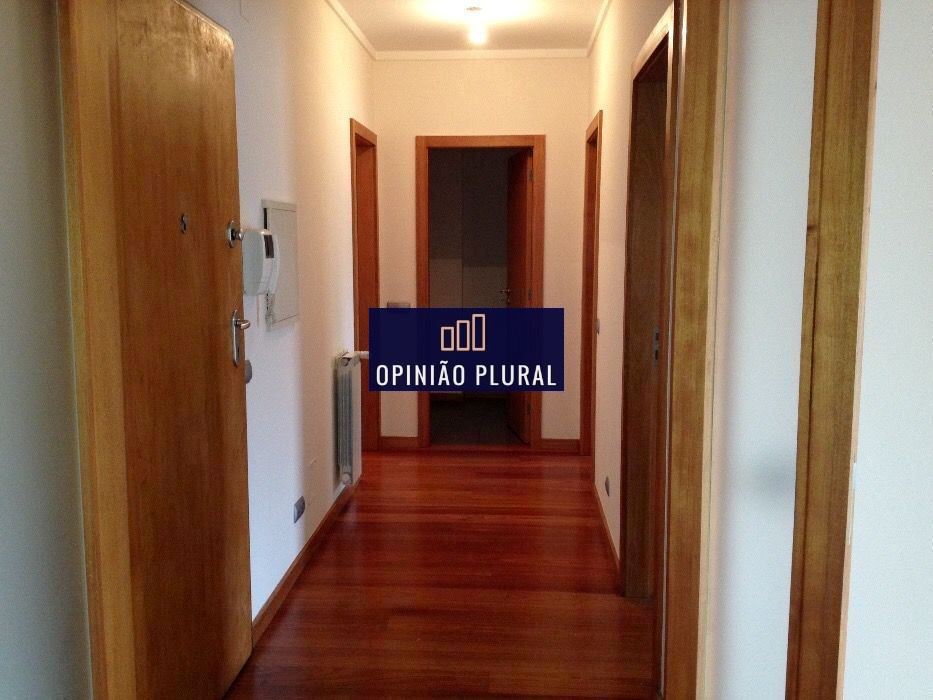 Apartamento T1 para Venda em Mafamude e Vilar do Paraíso