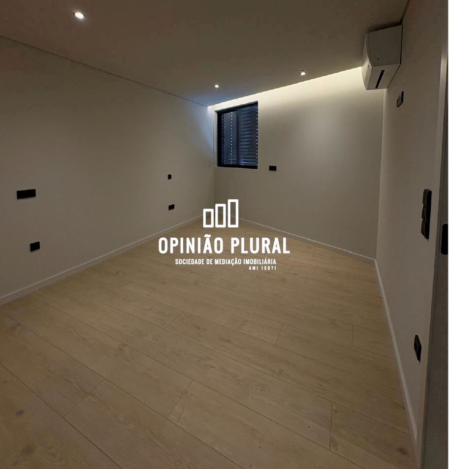 Apartamento T4 para Venda em Gondomar (São Cosme), Valbom e Jovim