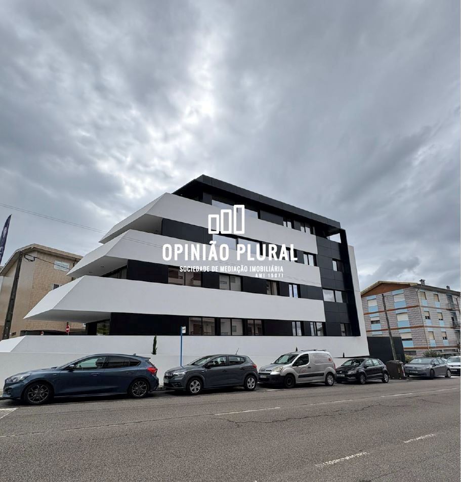Apartamento T4 para Venda em Gondomar (São Cosme), Valbom e Jovim