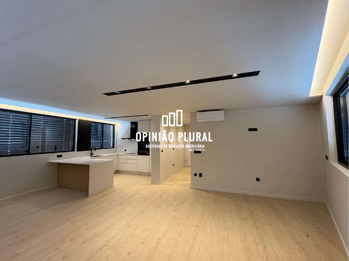 Apartamento T3 para Venda em Gondomar (São Cosme), Valbom e Jovim