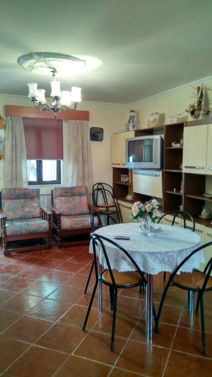 Moradia geminada  com 4 Quartos - Buarcos, Figueira da Foz