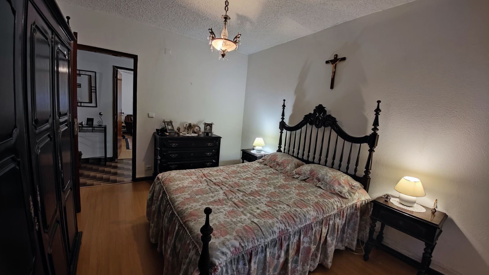 Moradia T4 para Venda em Almeida